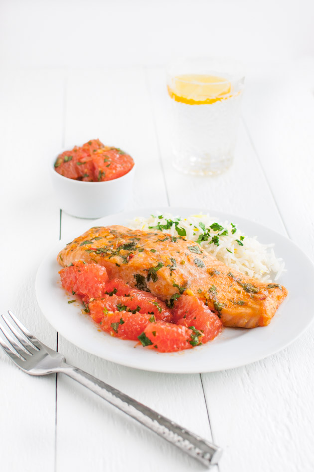 Fillet of roasted salmon served with some grapefruit salsa.